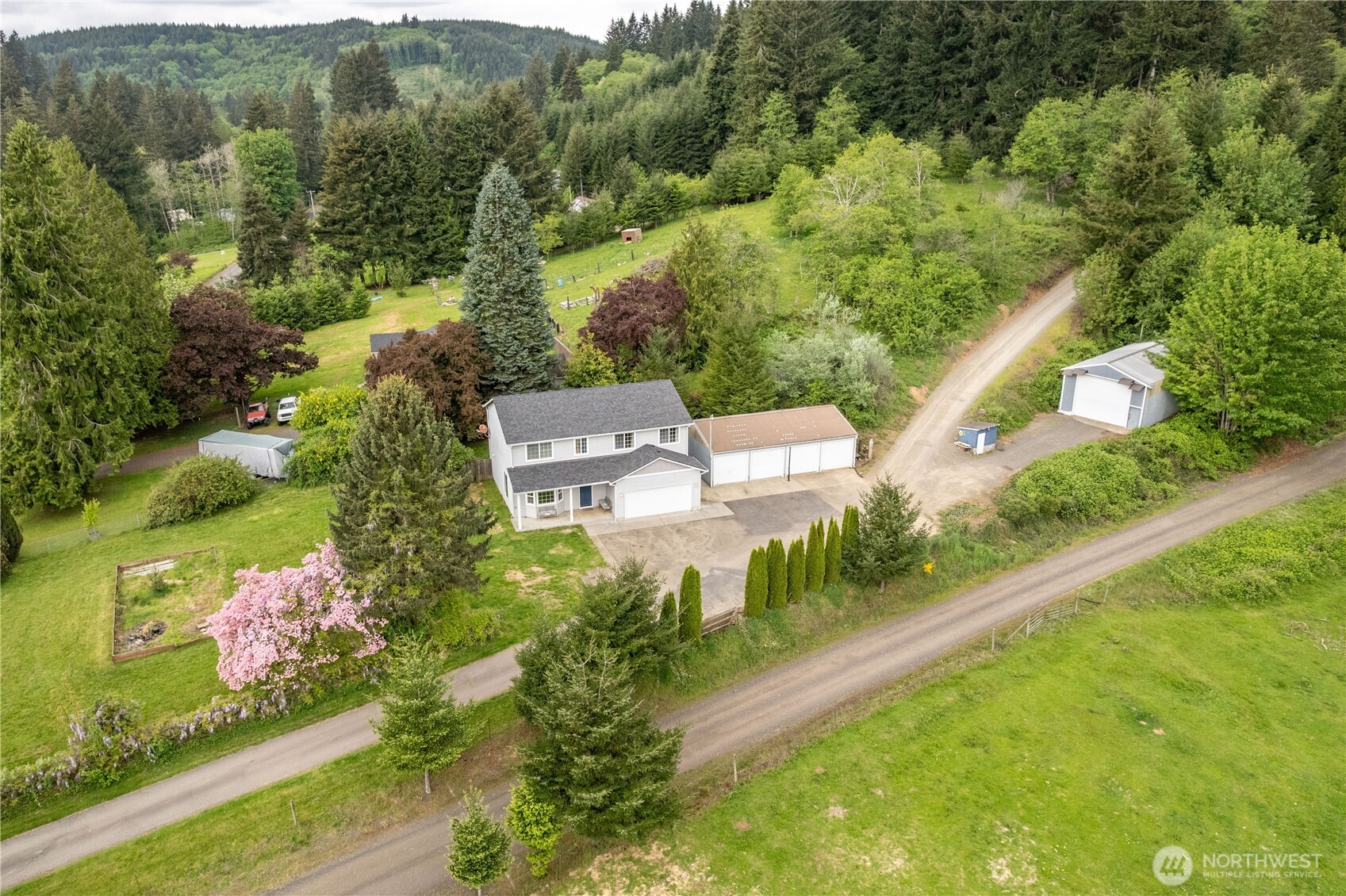 2208 Coal Creek Property Photo 39