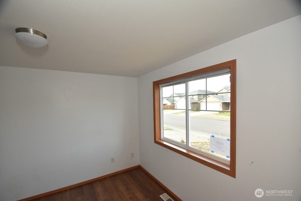 7372 Clamdigger Drive Property Photo 10