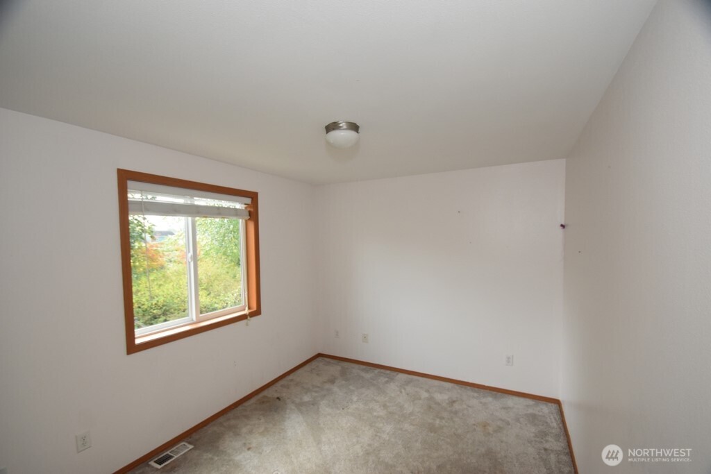 7372 Clamdigger Drive Property Photo 13