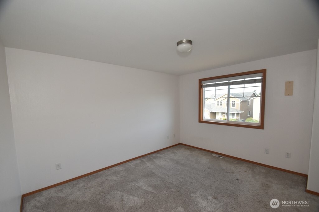 7372 Clamdigger Drive Property Photo 18
