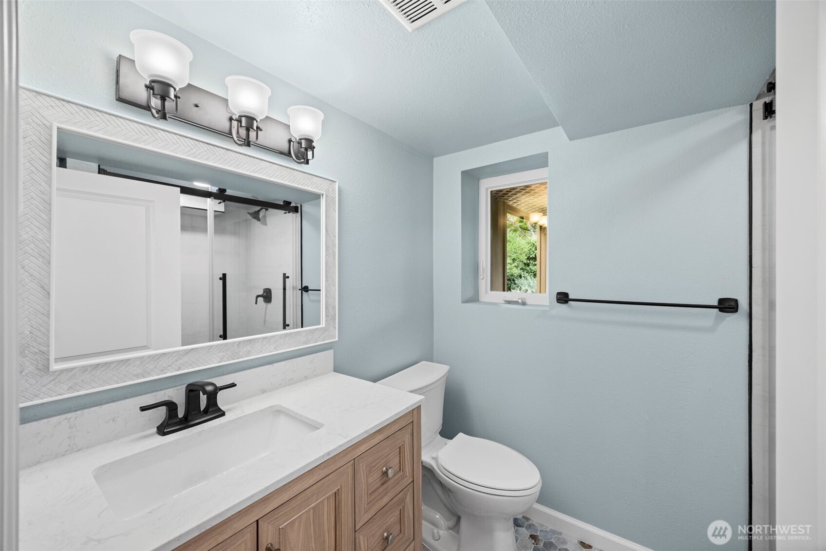 5049 Pullman Avenue Property Photo 30