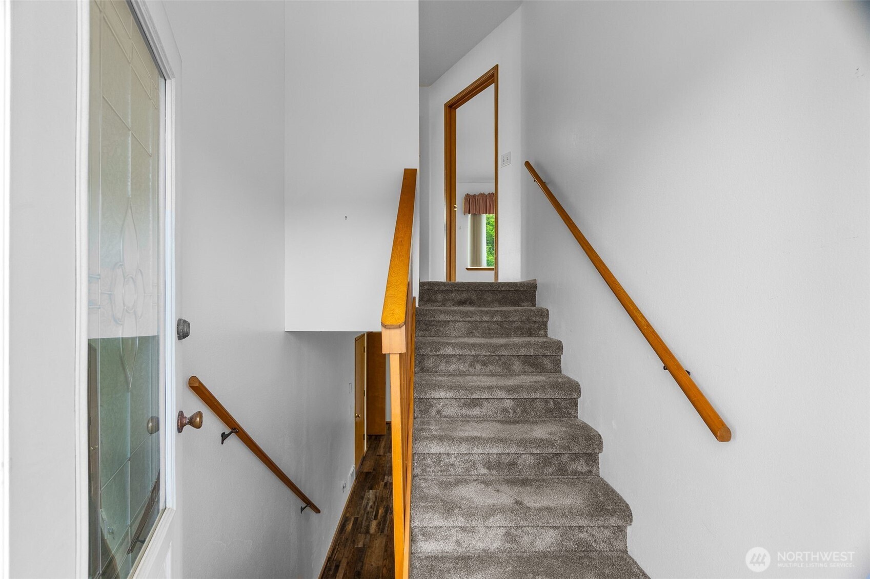 320 Marina Court Property Photo 7