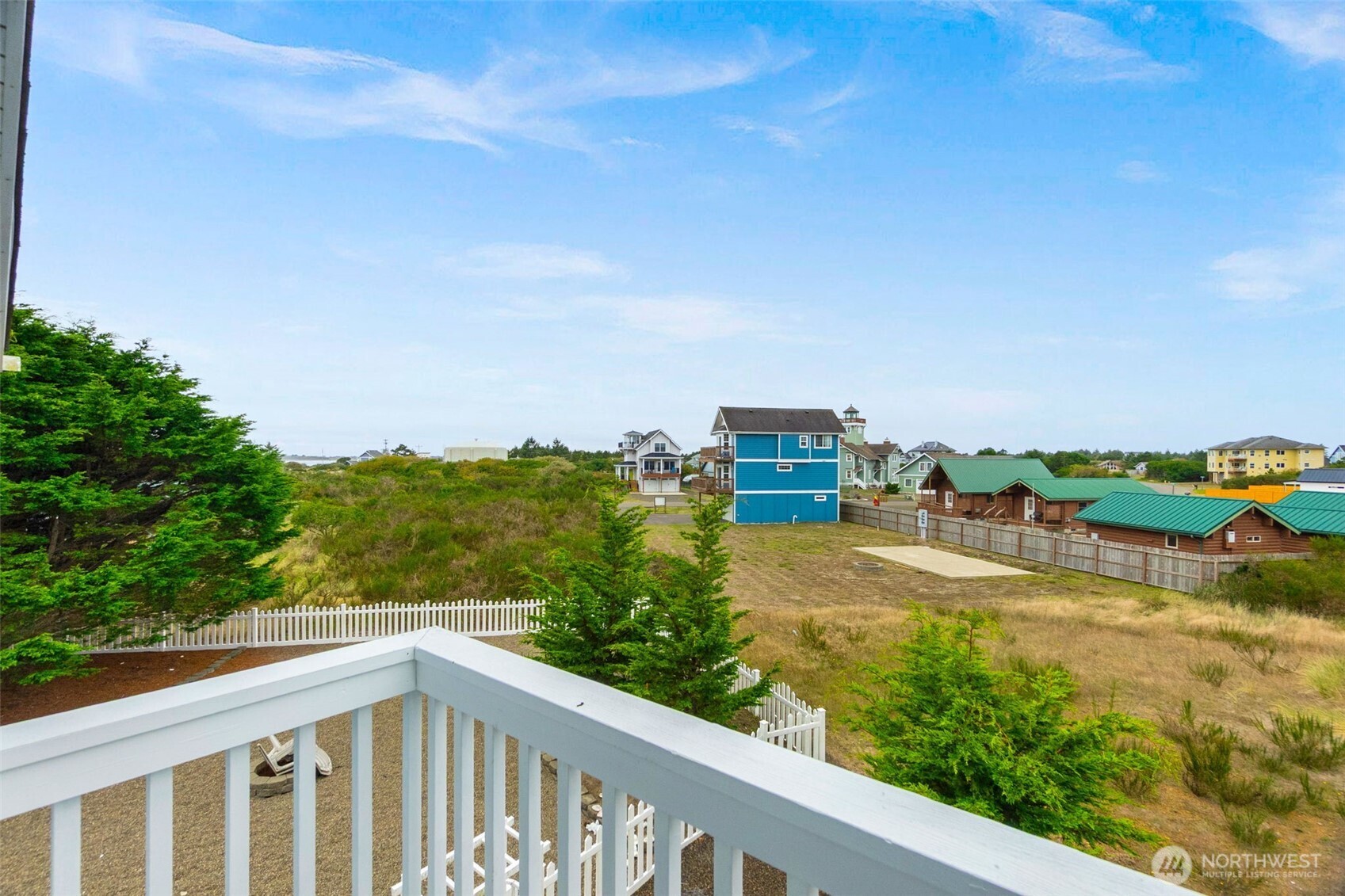 320 Marina Court Property Photo 10