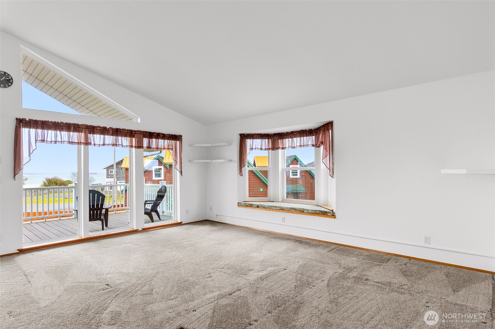 320 Marina Court Property Photo 19