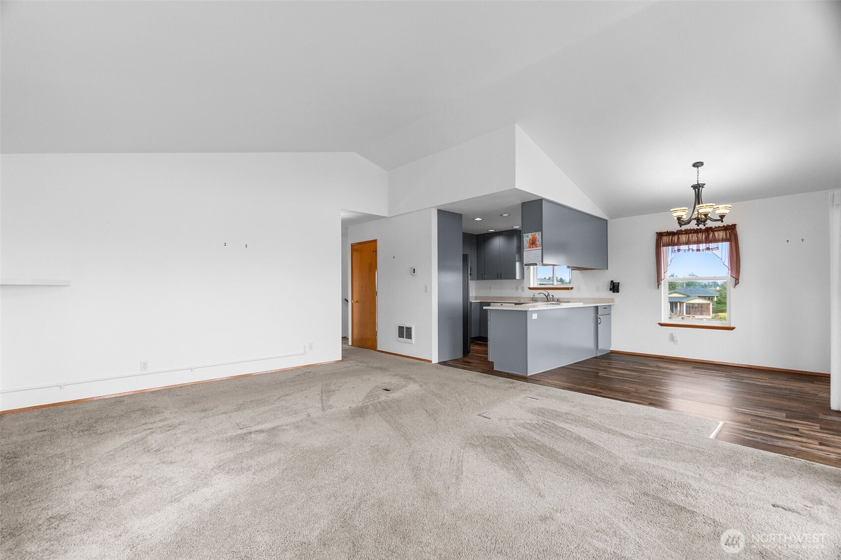 320 Marina Court Property Photo 20