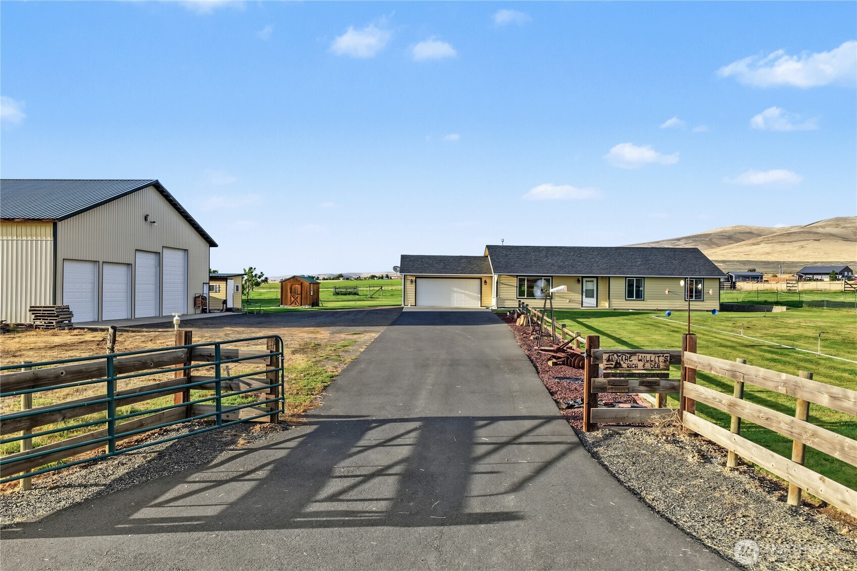 16641 Upper Badger Pocket Road Property Photo 1