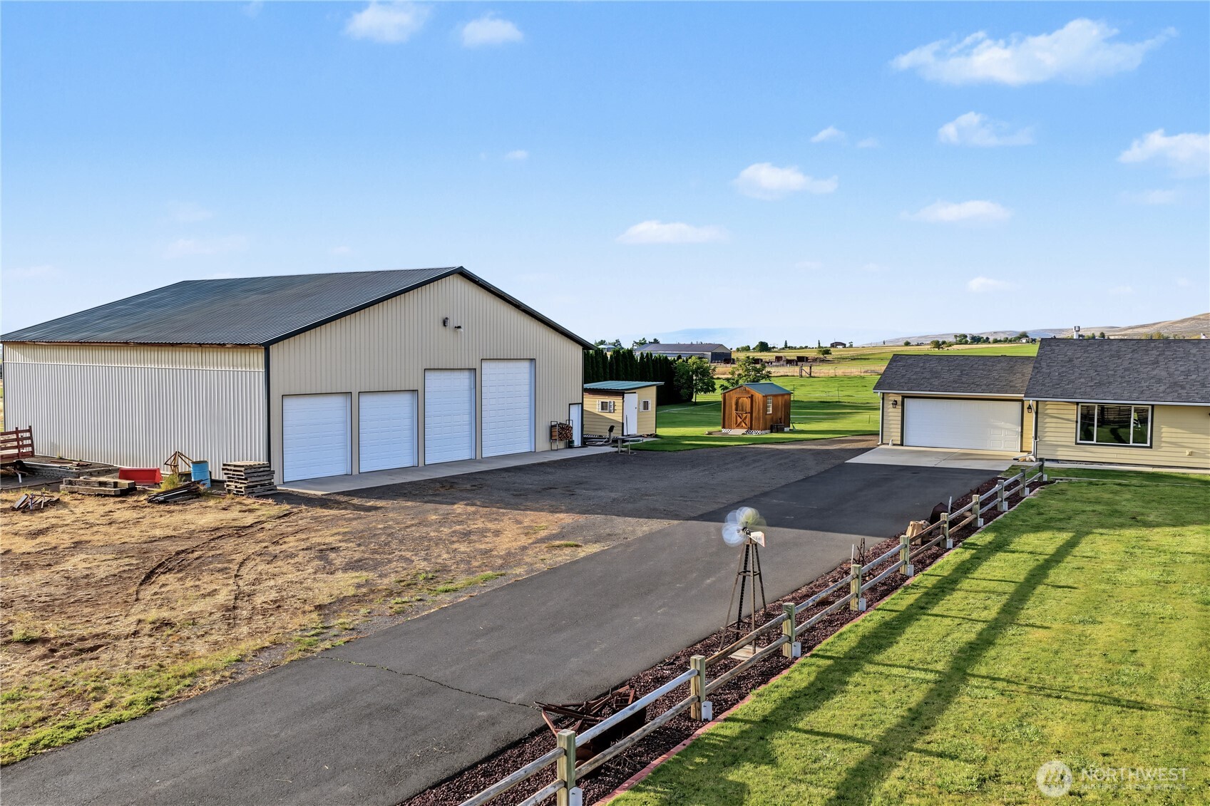 16641 Upper Badger Pocket Road Property Photo 3