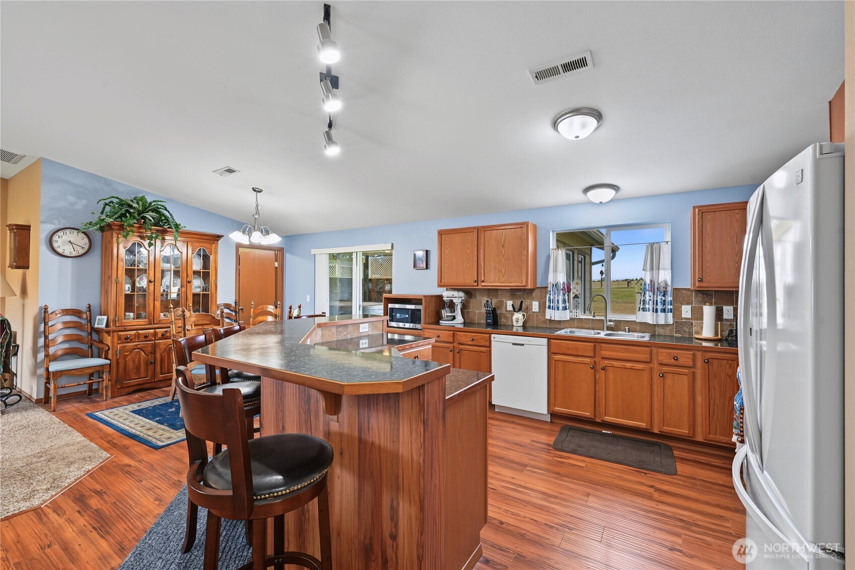 16641 Upper Badger Pocket Road Property Photo 13