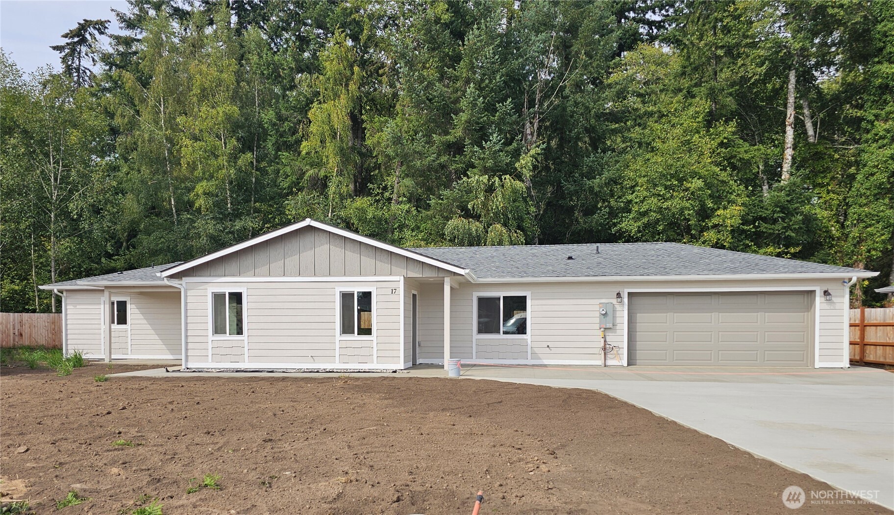 17 Pebble Creek Court Property Photo 2