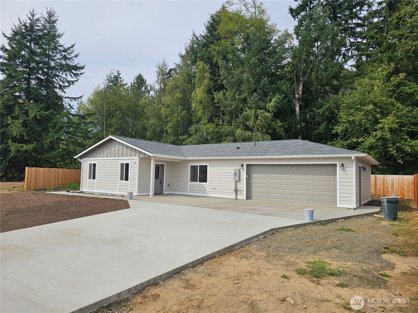 17 Pebble Creek Court Property Photo 4