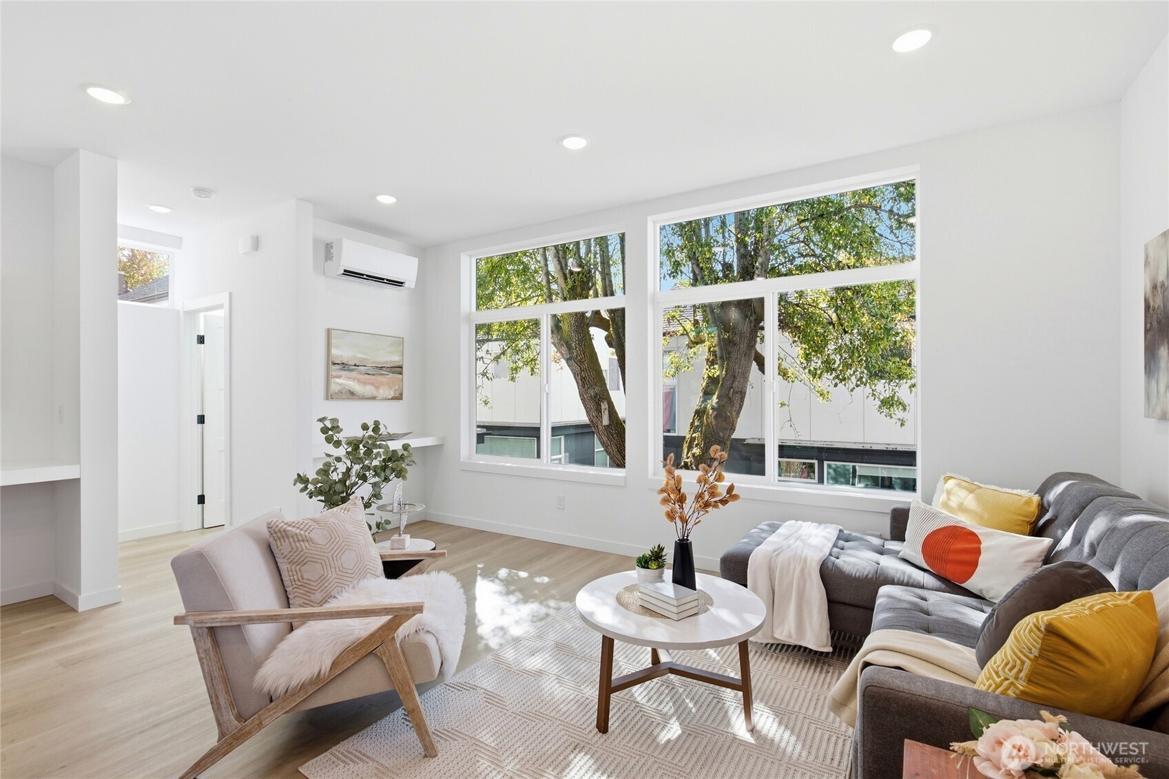 807 S Sullivan Street Property Photo 12
