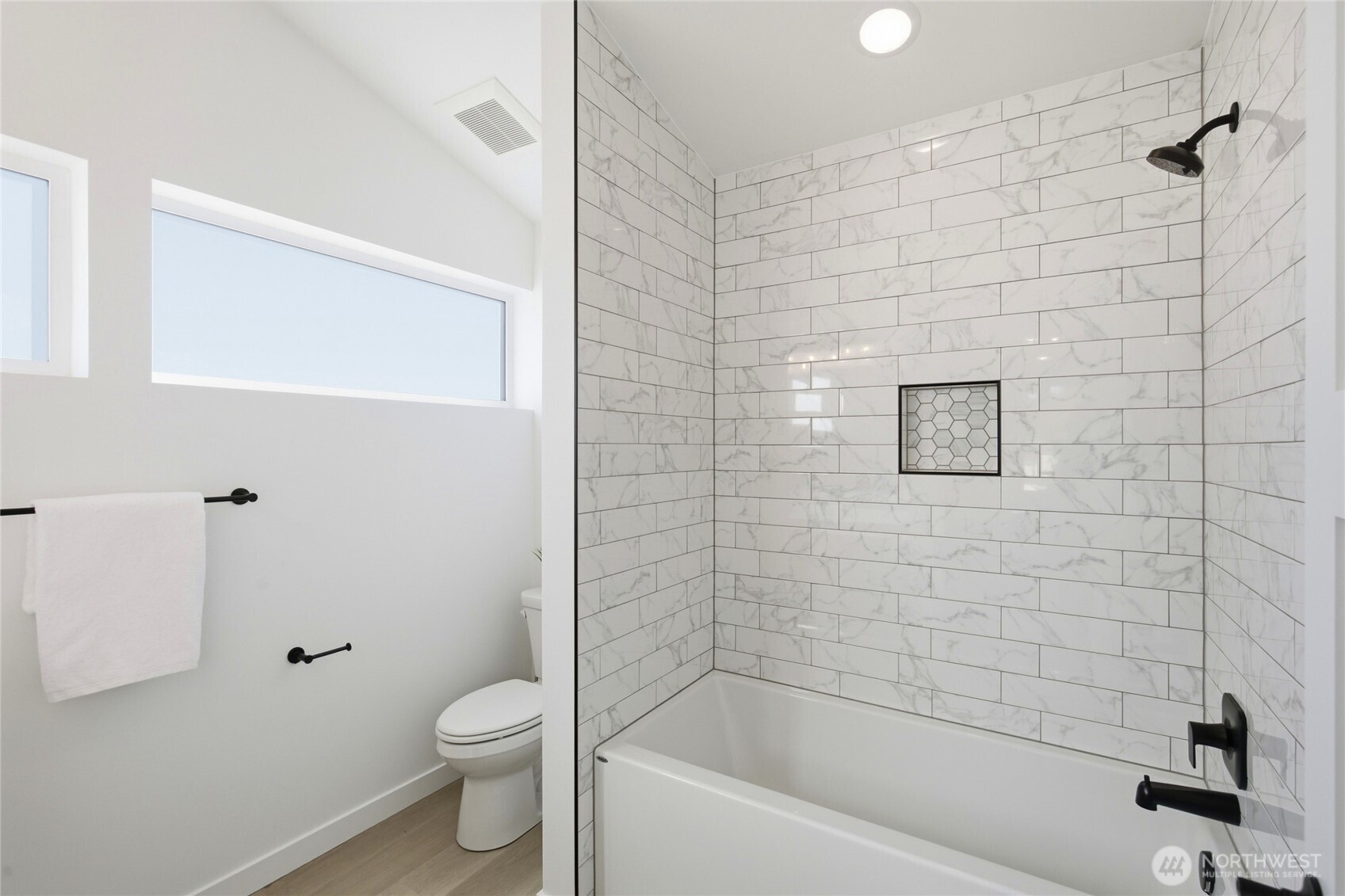 807 S Sullivan Street Property Photo 19