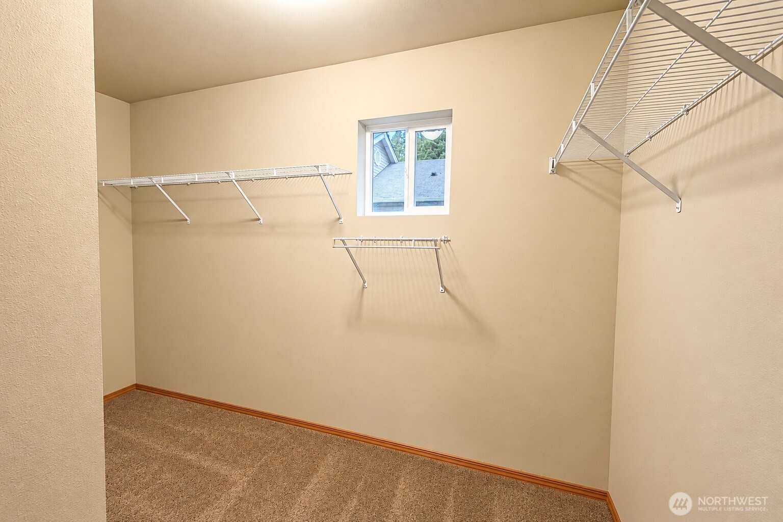 996 G Street Property Photo 18
