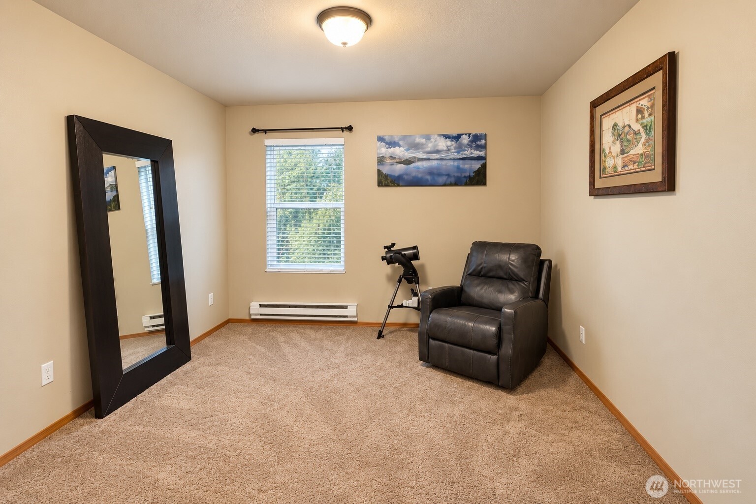 996 G Street Property Photo 22