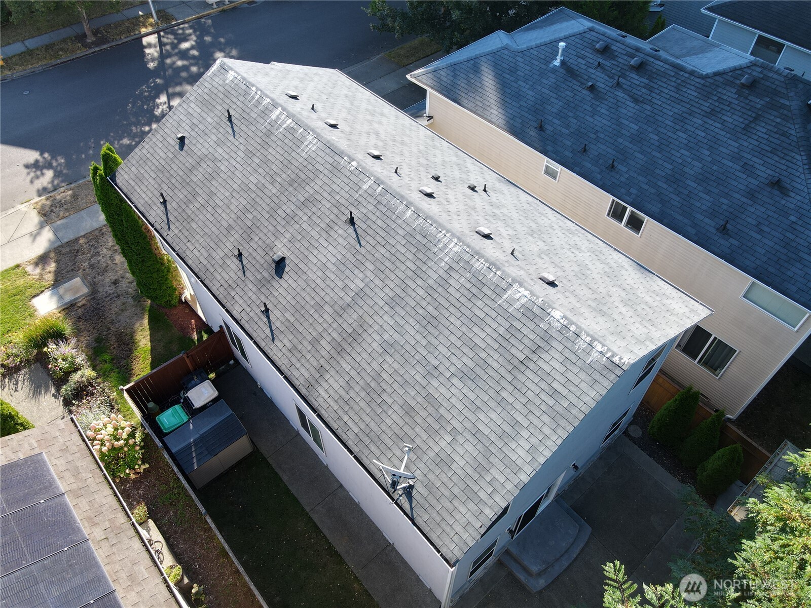 996 G Street Property Photo 33