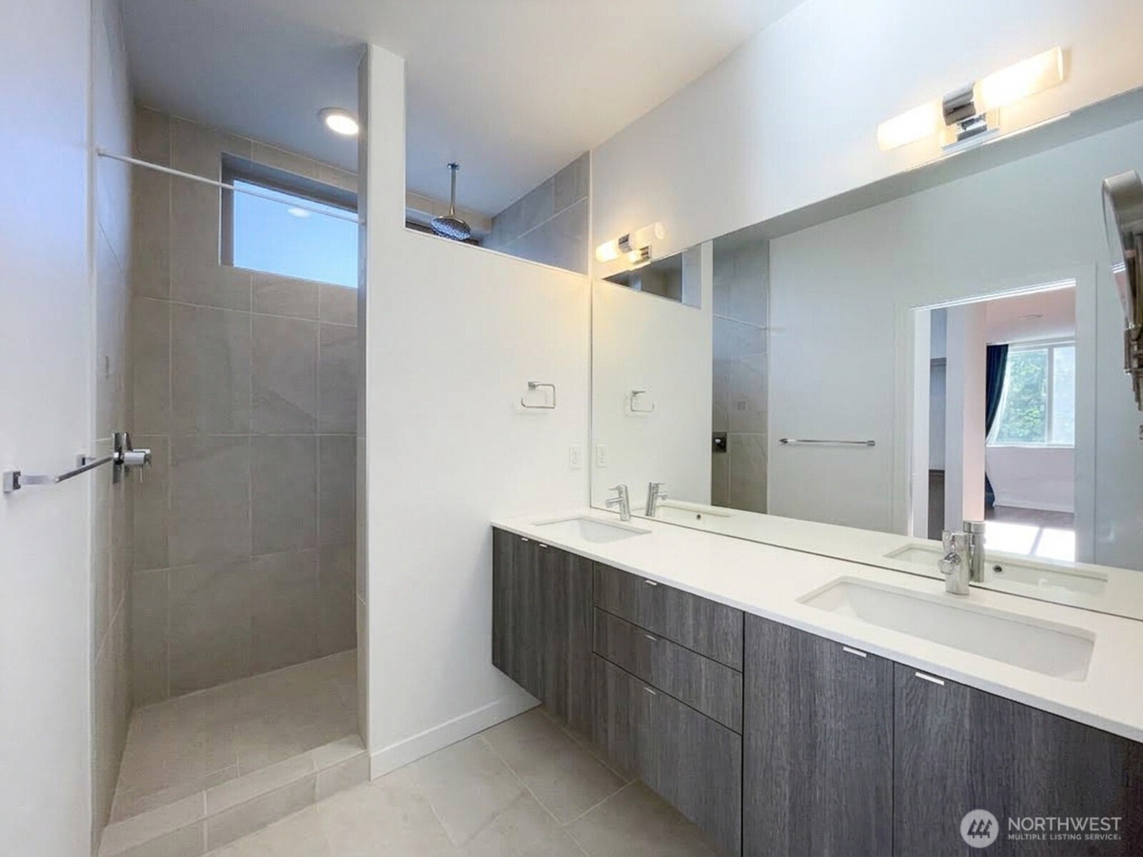3041 21st Avenue B Property Photo 9