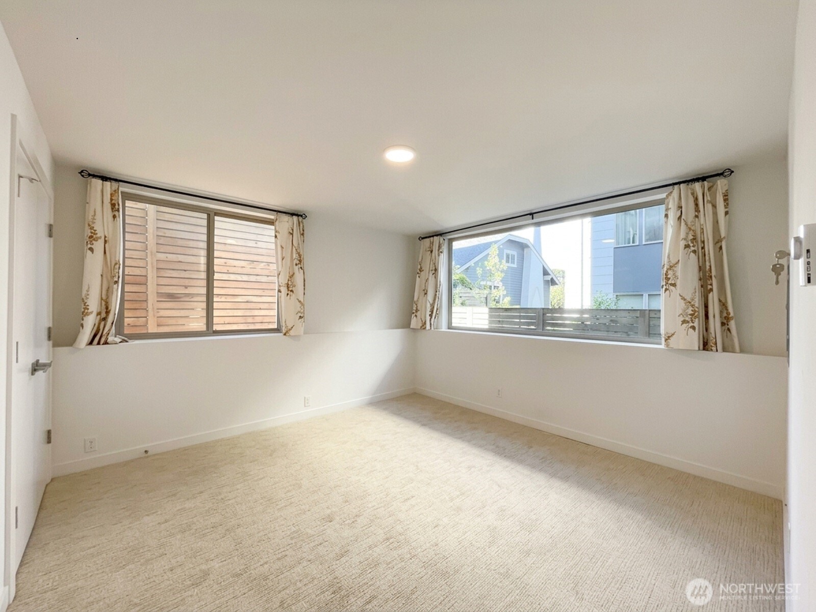 3041 21st Avenue B Property Photo 12