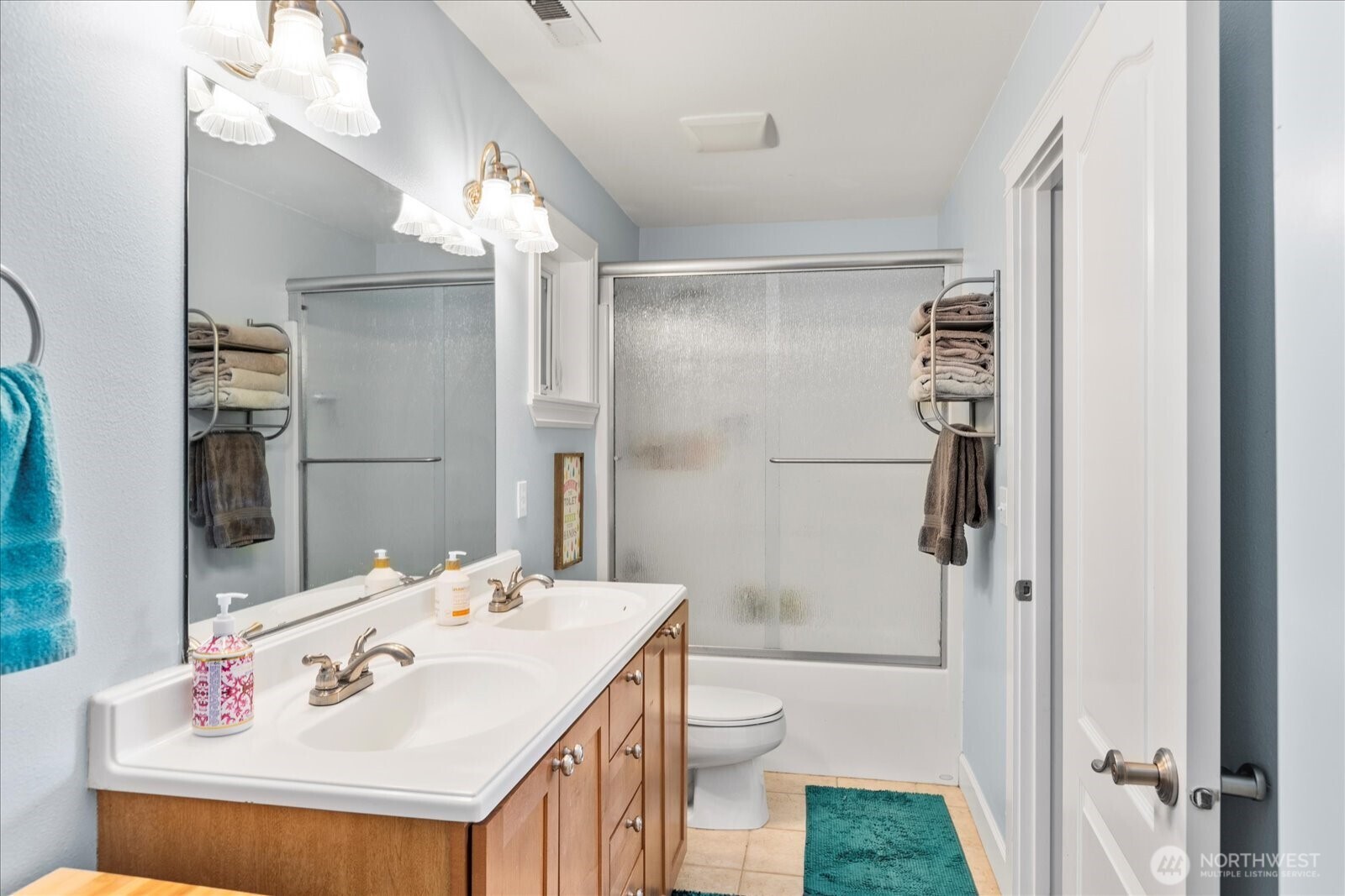 3811 N Dale Street Property Photo 28