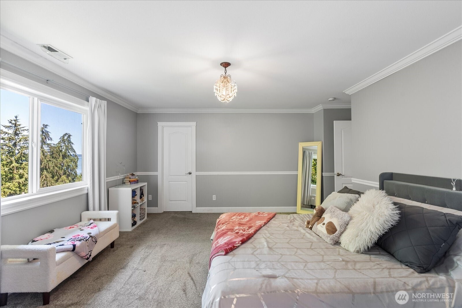 3811 N Dale Street Property Photo 29