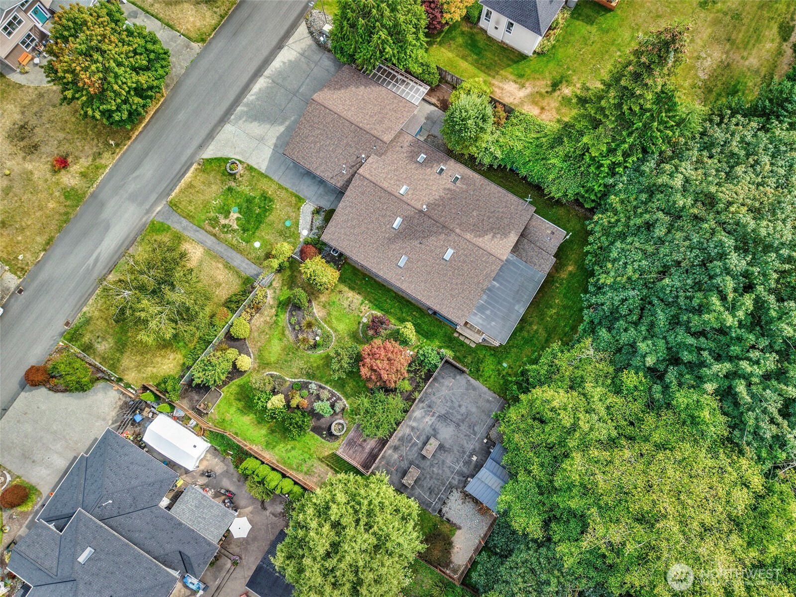 24898 Kimre Place Property Photo 4