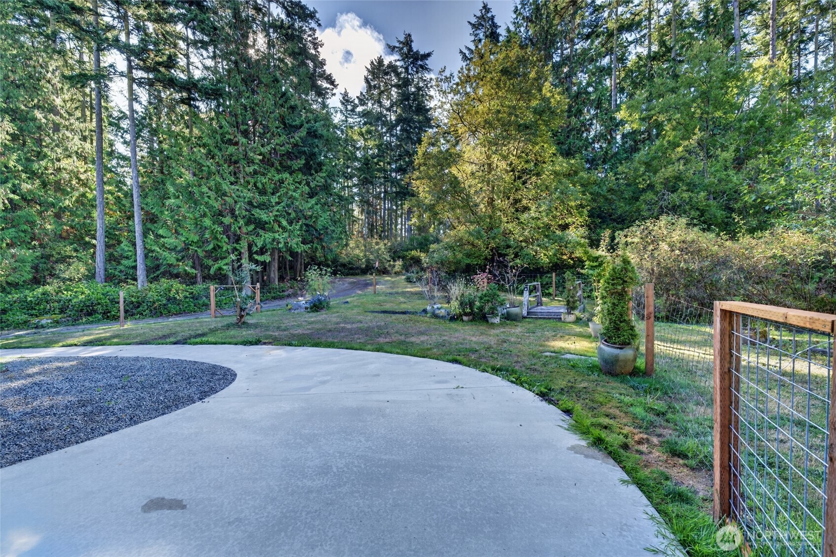 73 Enchantment Way Property Photo 4