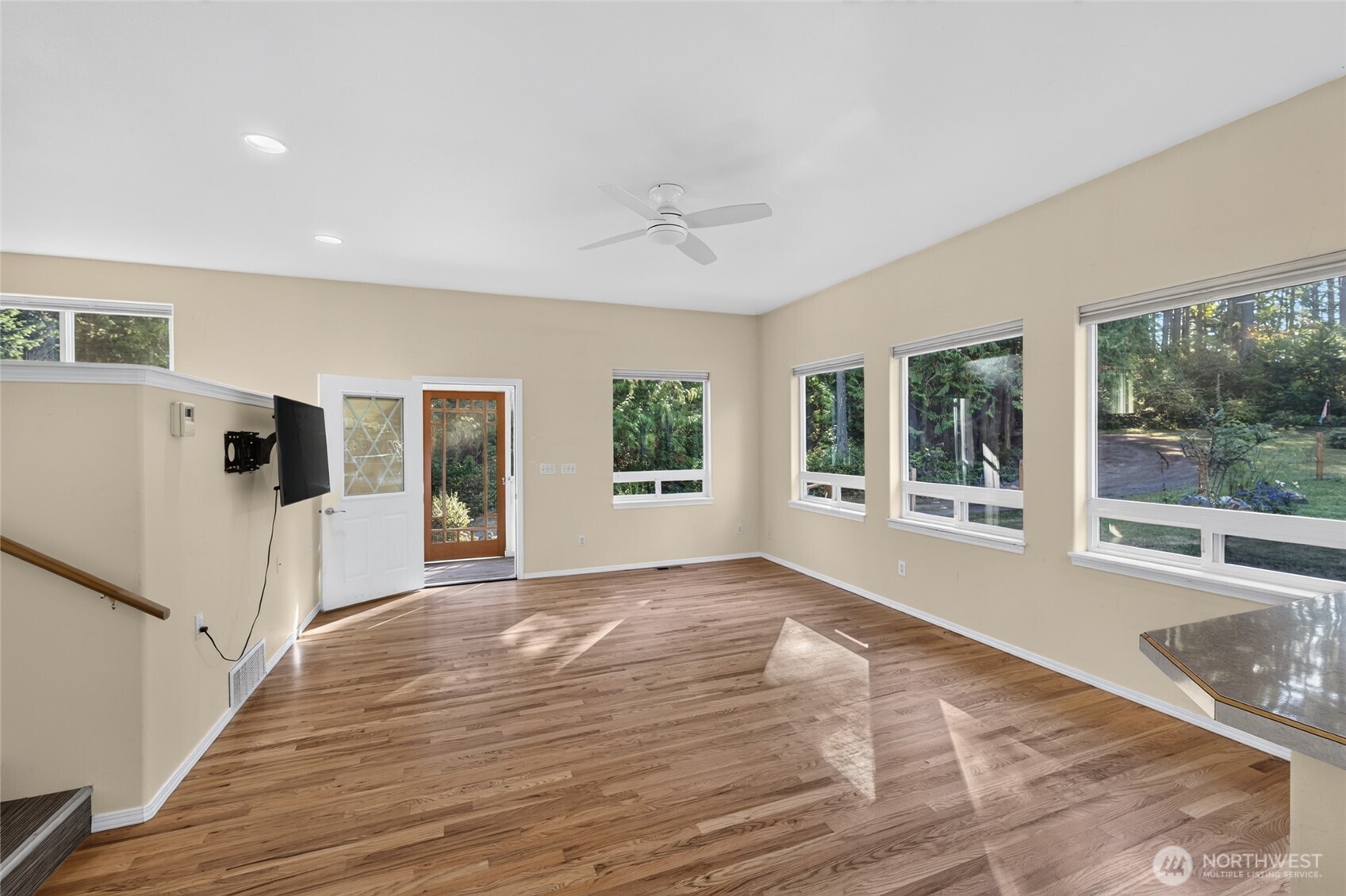 73 Enchantment Way Property Photo 8