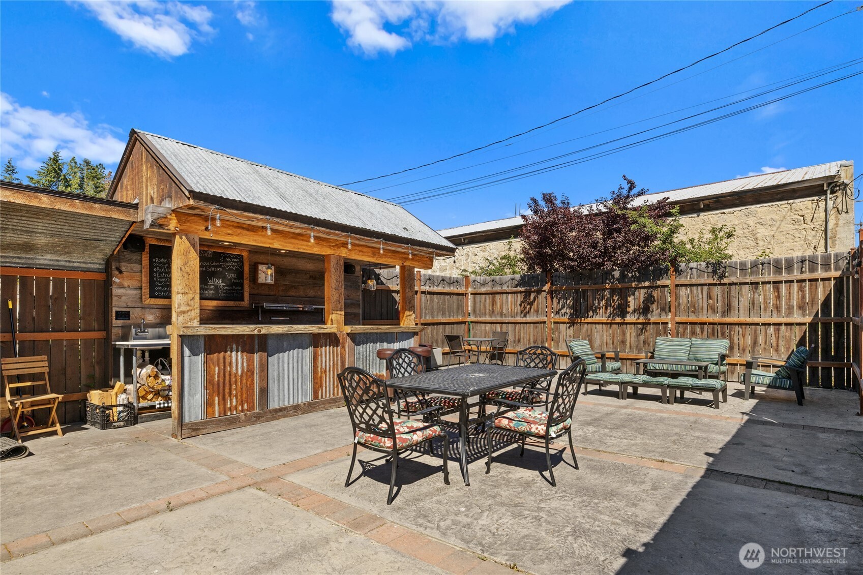201 W Pennsylvania Avenue Property Photo 26