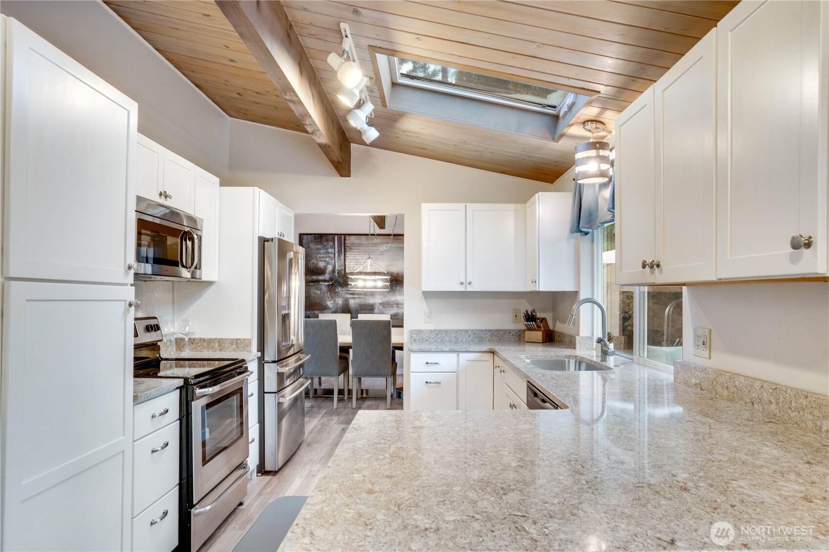 1208 Contra Costa Avenue Property Photo 9