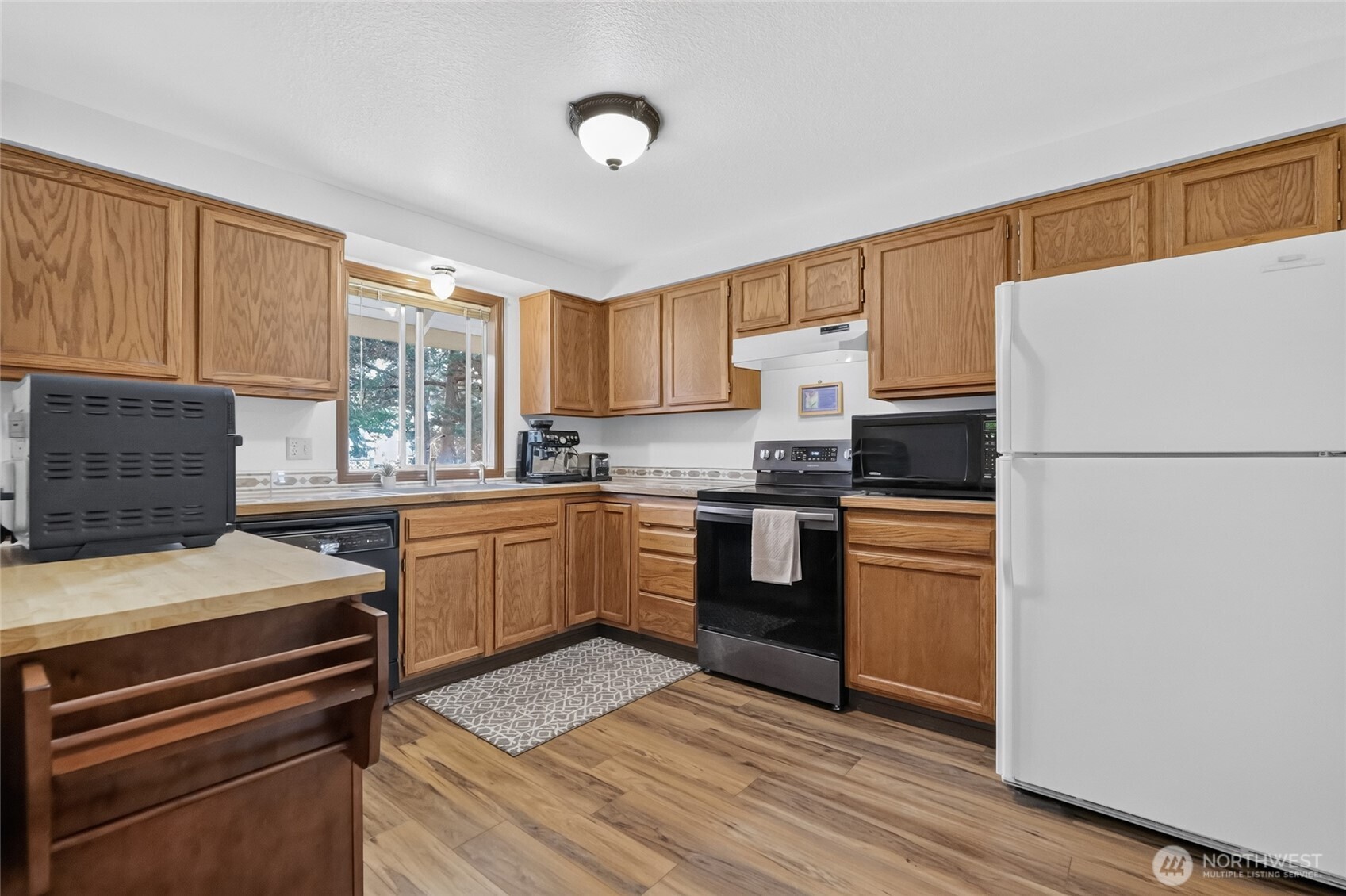 219 S 316th Place Property Photo 16