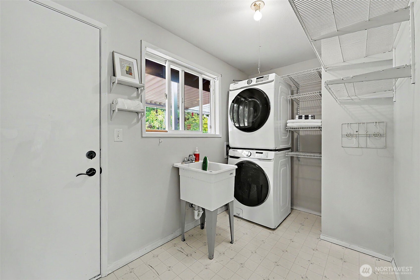 18852 Se 244th Place Property Photo 10