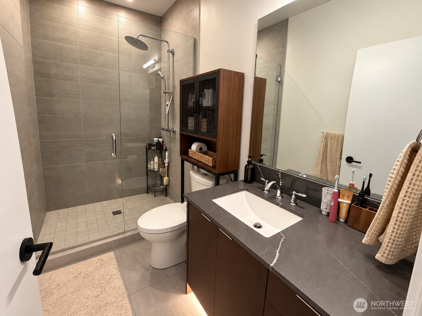 1509 E Olive Street Property Photo 30