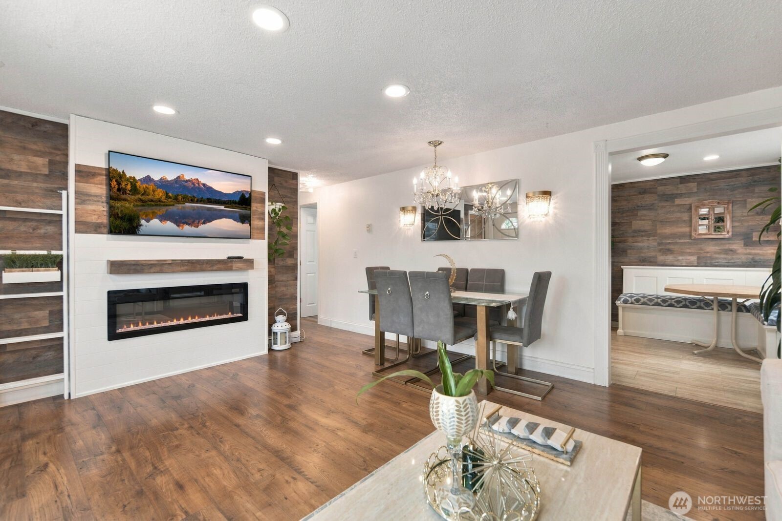 710 107th Place Property Photo 9
