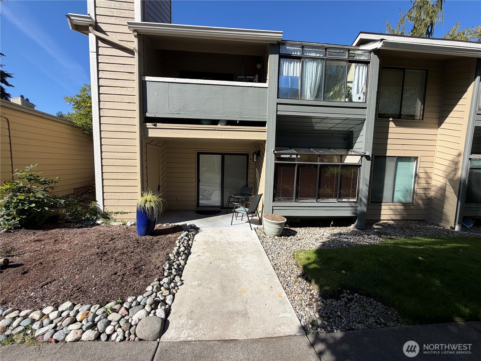 4820 200th Street B101 Property Photo 4