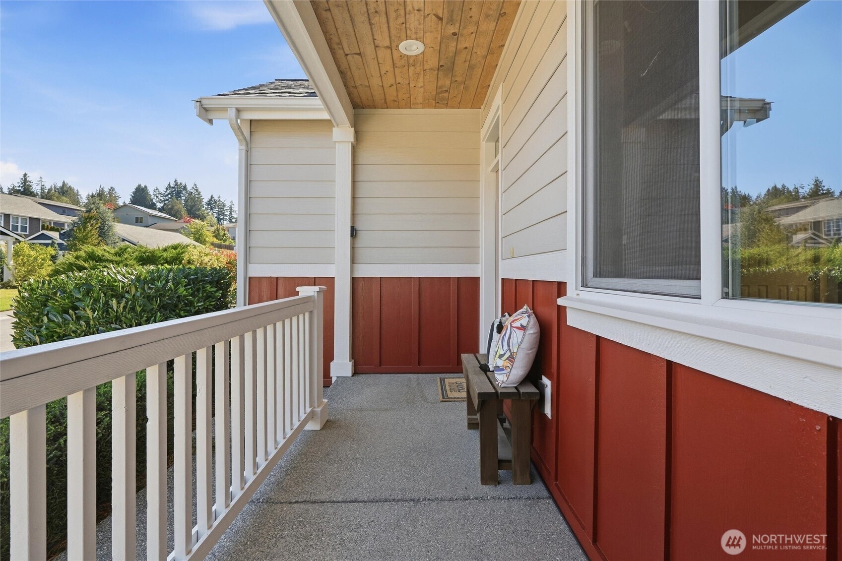 20267 Fortune Place Property Photo 3
