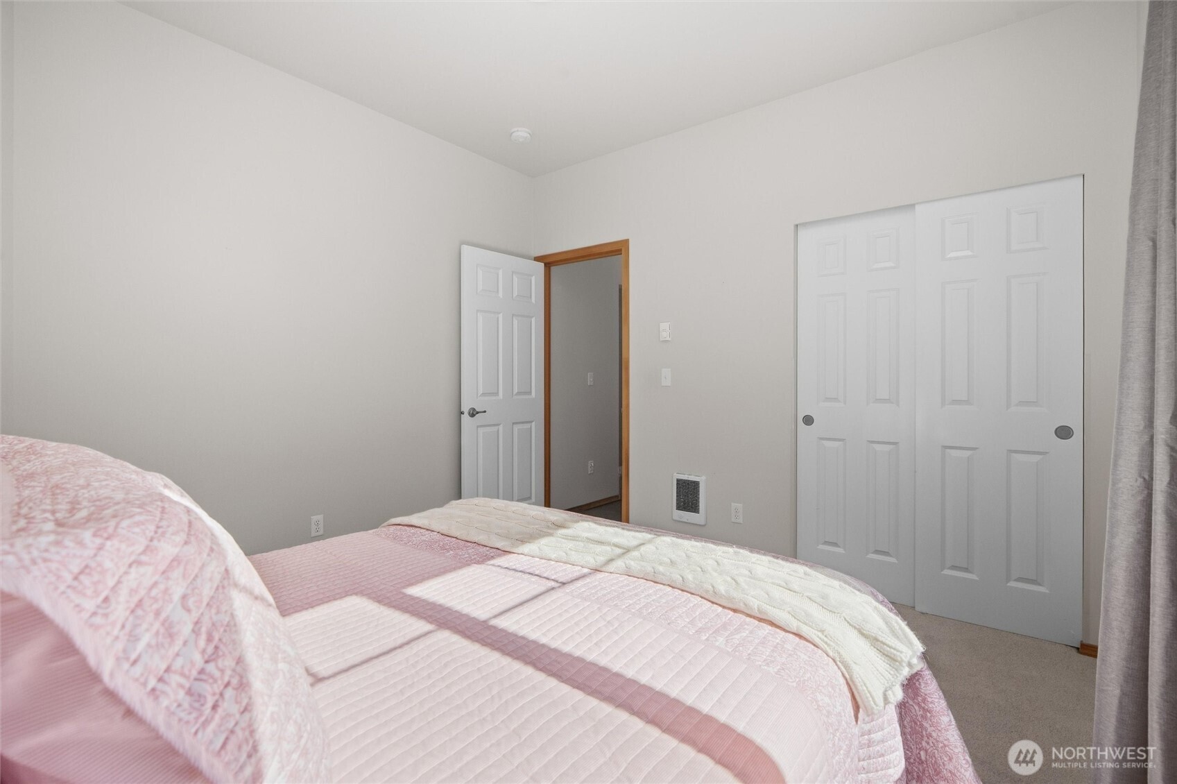 20267 Fortune Place Property Photo 10