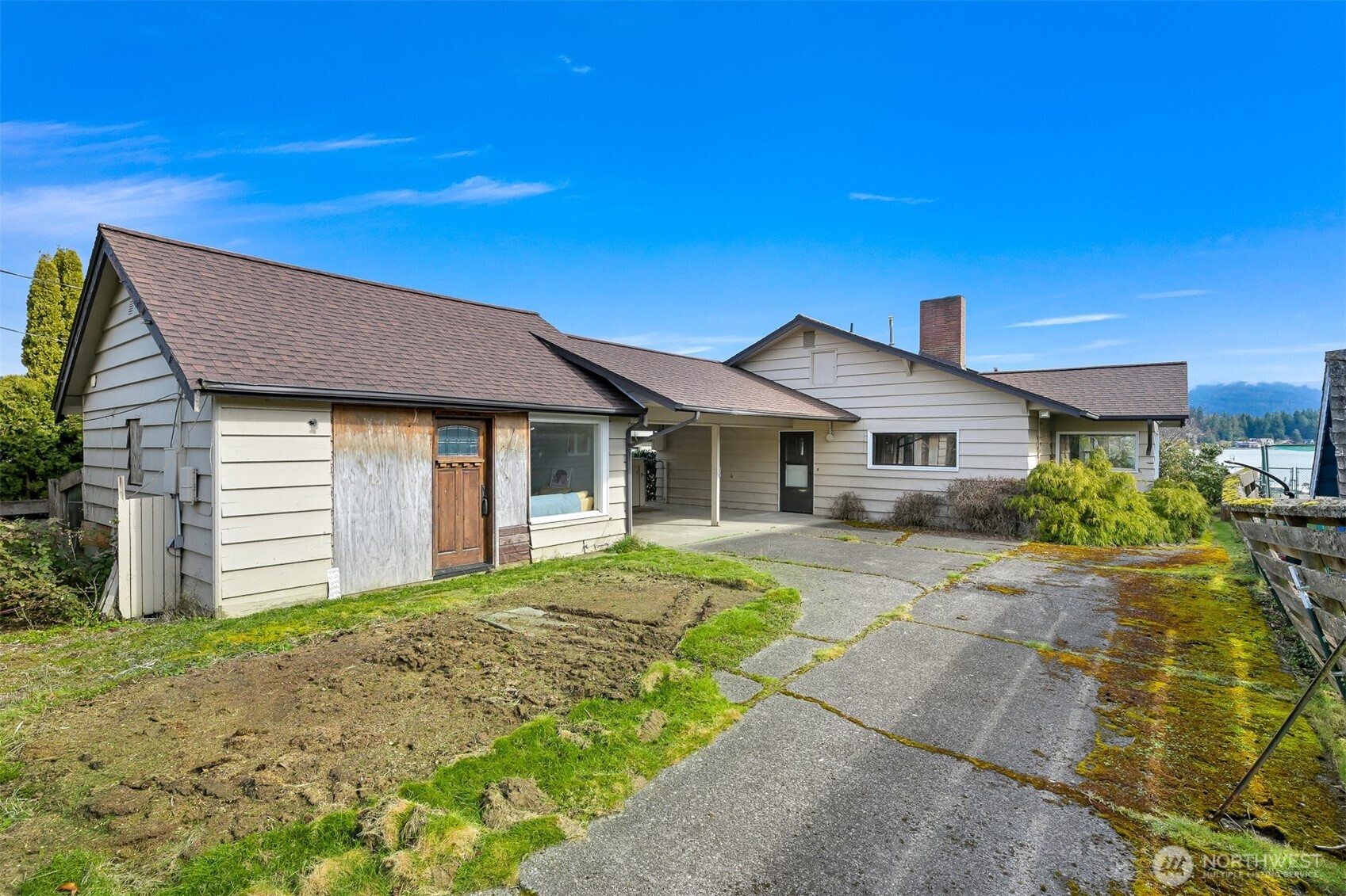 1538 Fairview Street Property Photo 14