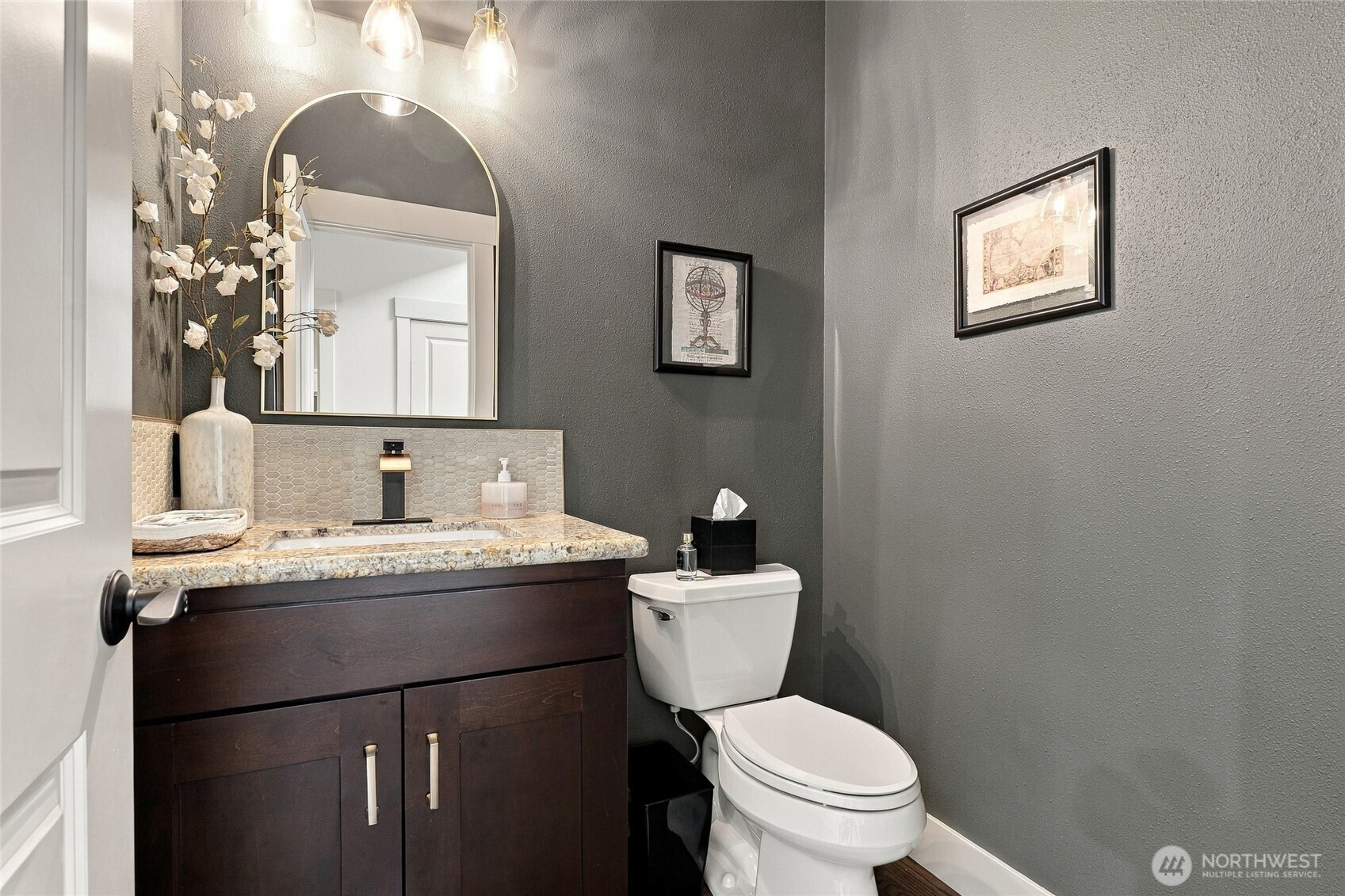 5627 193rd Place Property Photo 18