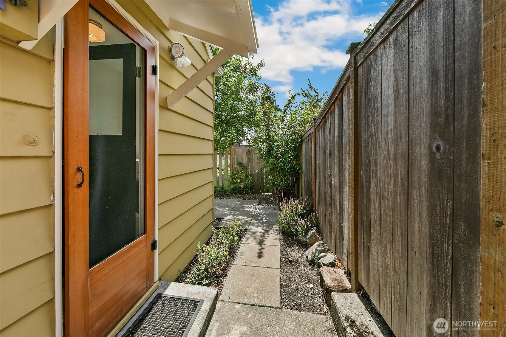 1015 N 40th Street Property Photo 11