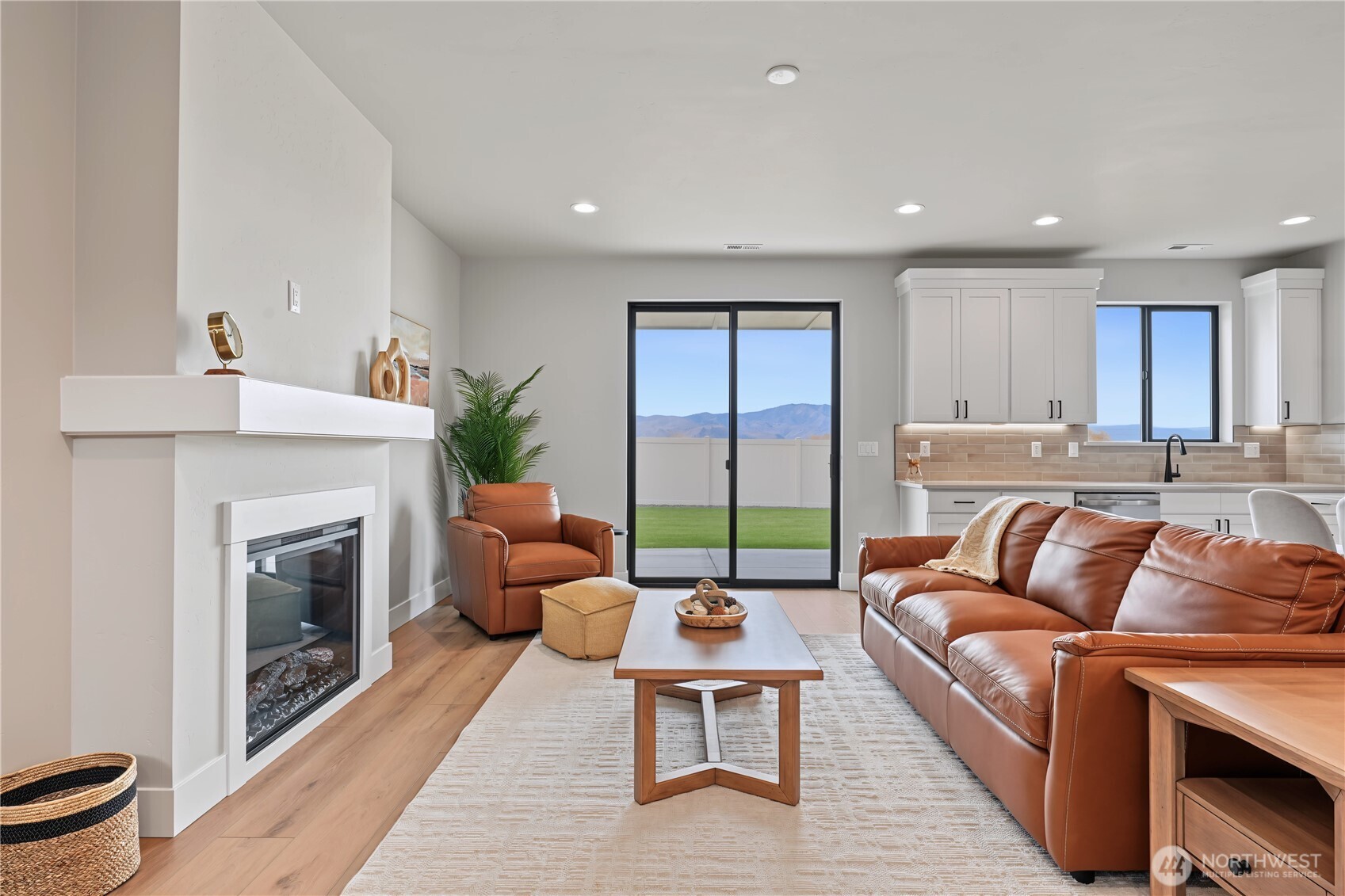 526 S Oasis Loop Property Photo 5