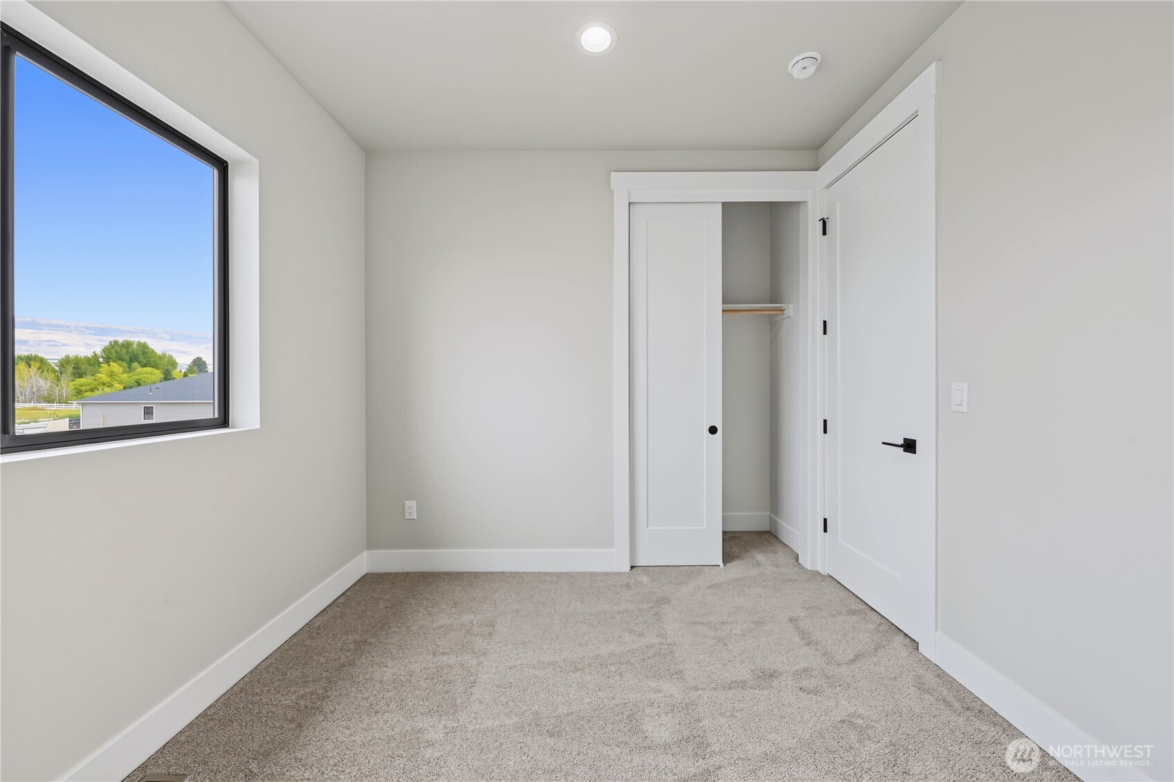 526 S Oasis Loop Property Photo 36