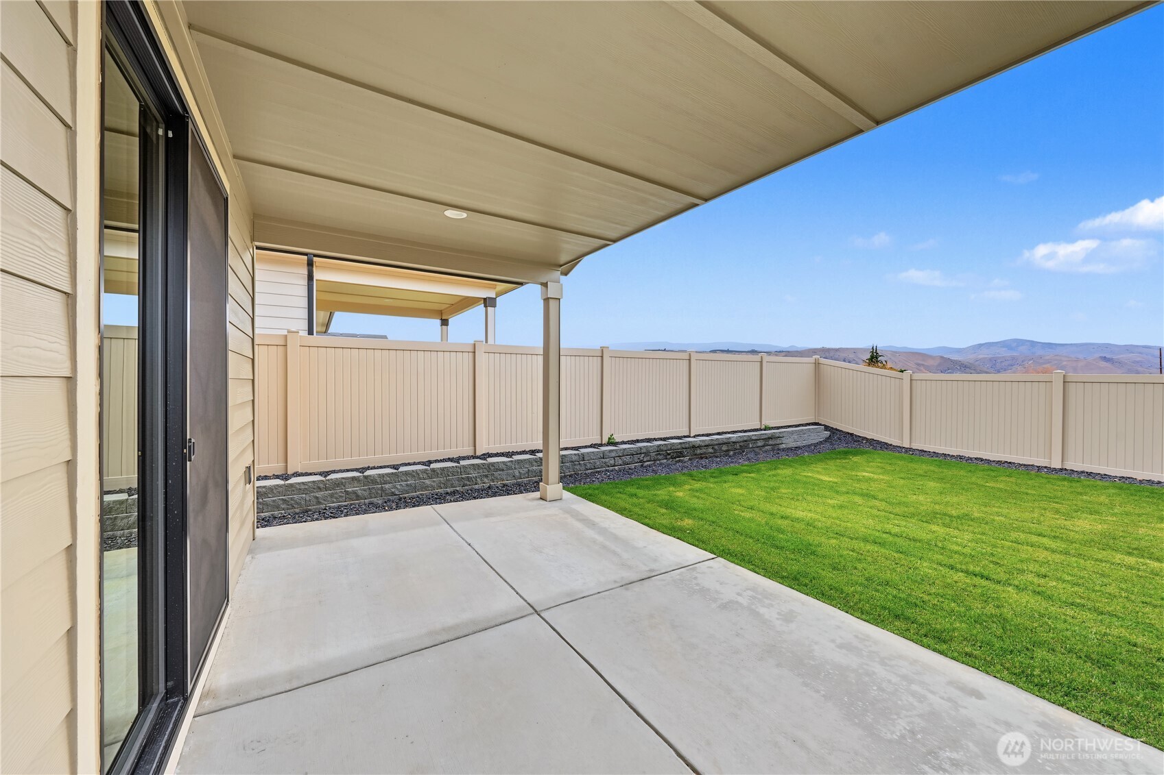 526 S Oasis Loop Property Photo 37