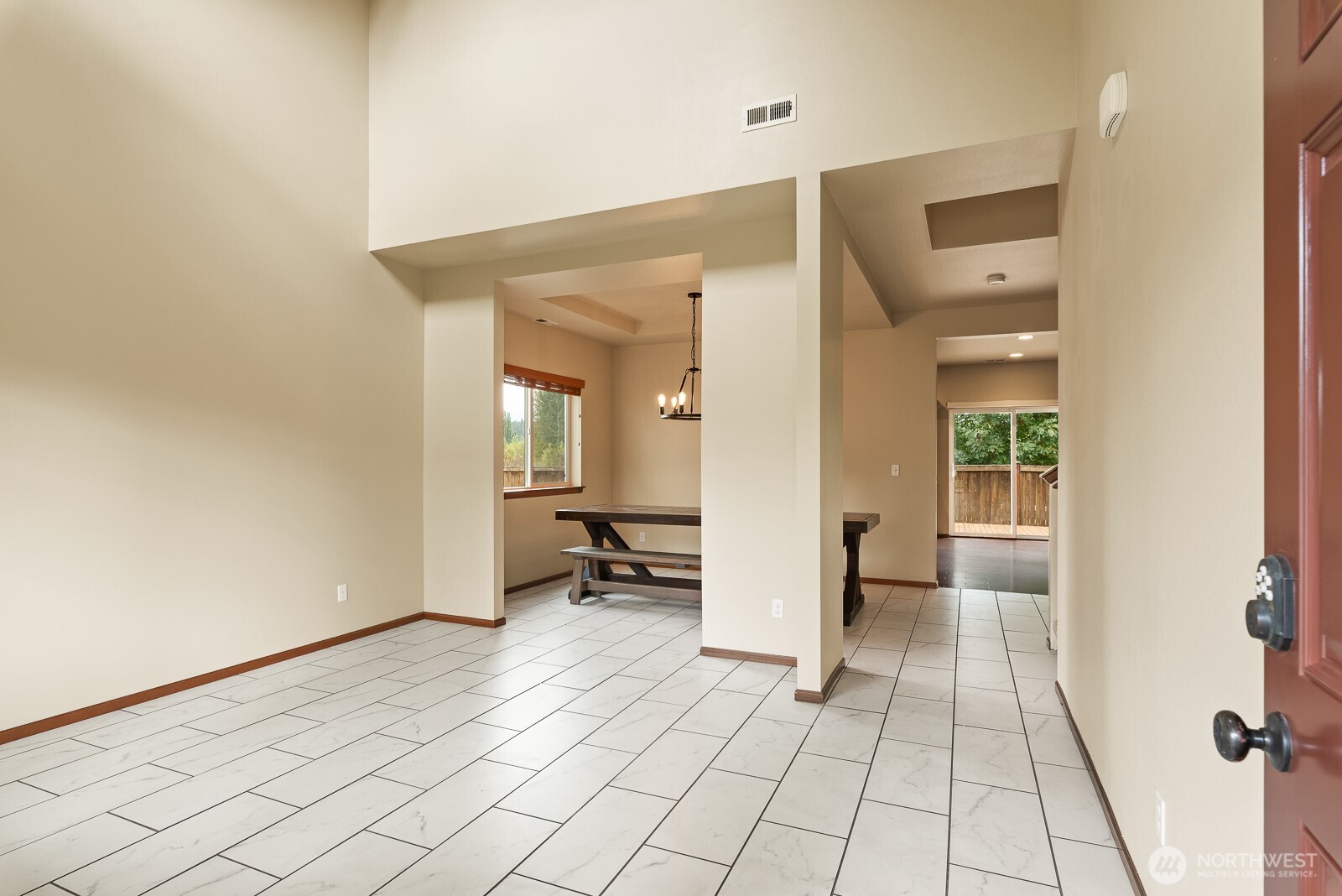5839 148th Place Property Photo 3