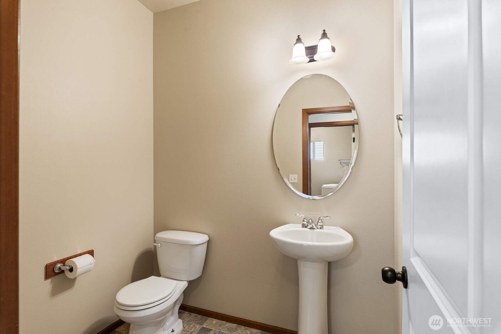 5839 148th Place Property Photo 8