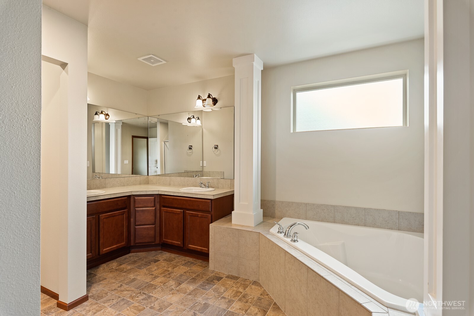 5839 148th Place Property Photo 19