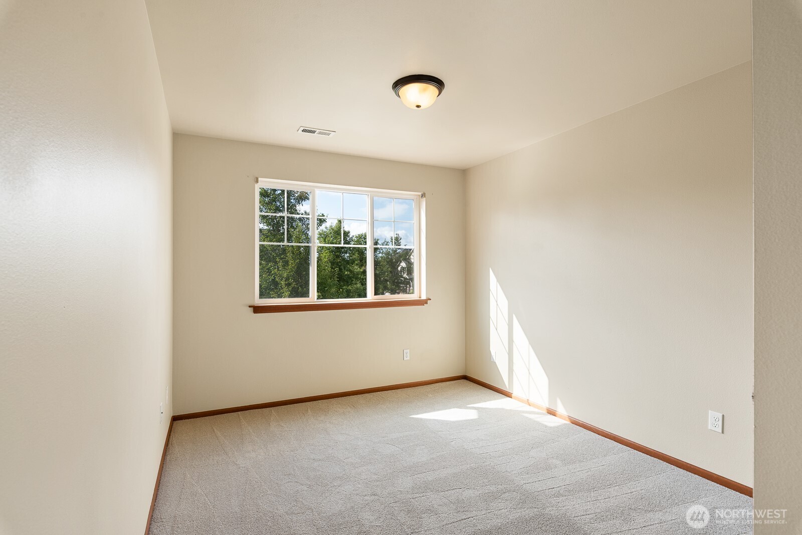 5839 148th Place Property Photo 23
