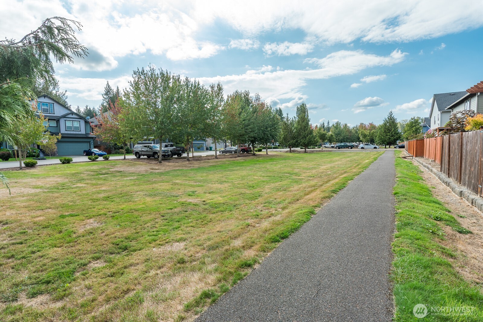 5839 148th Place Property Photo 37
