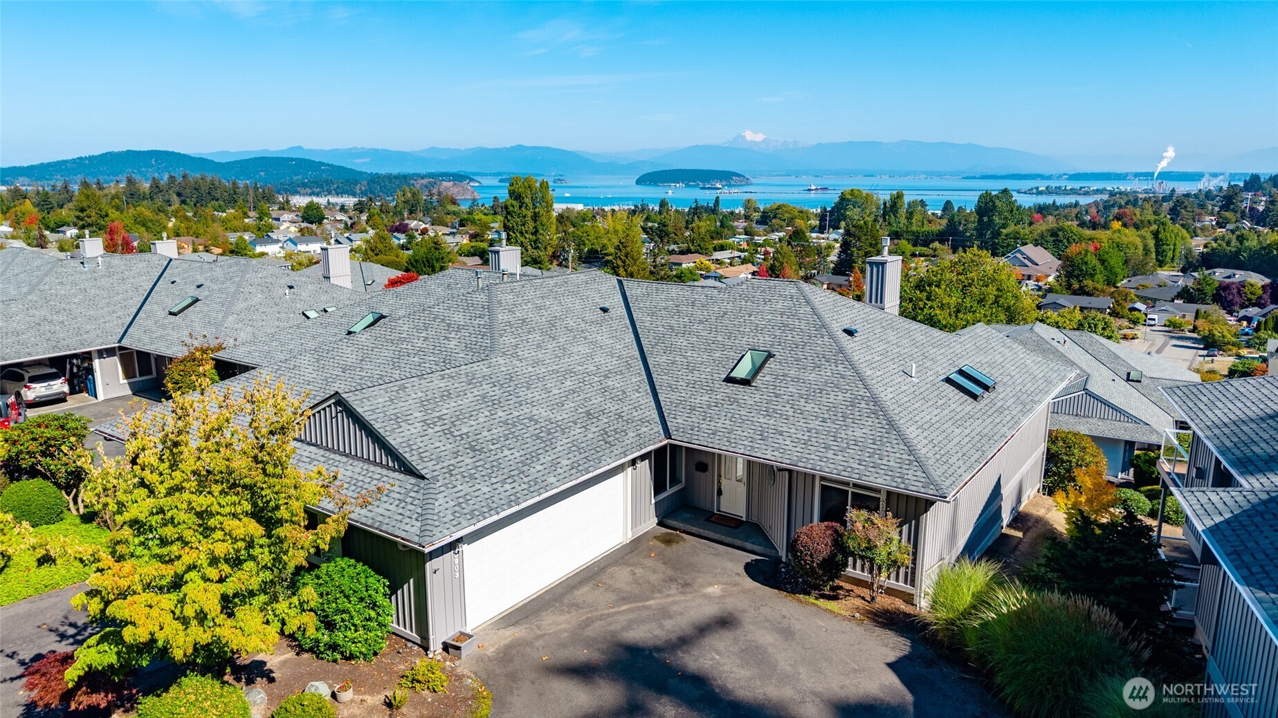3903 Ridge Top Property Photo 1