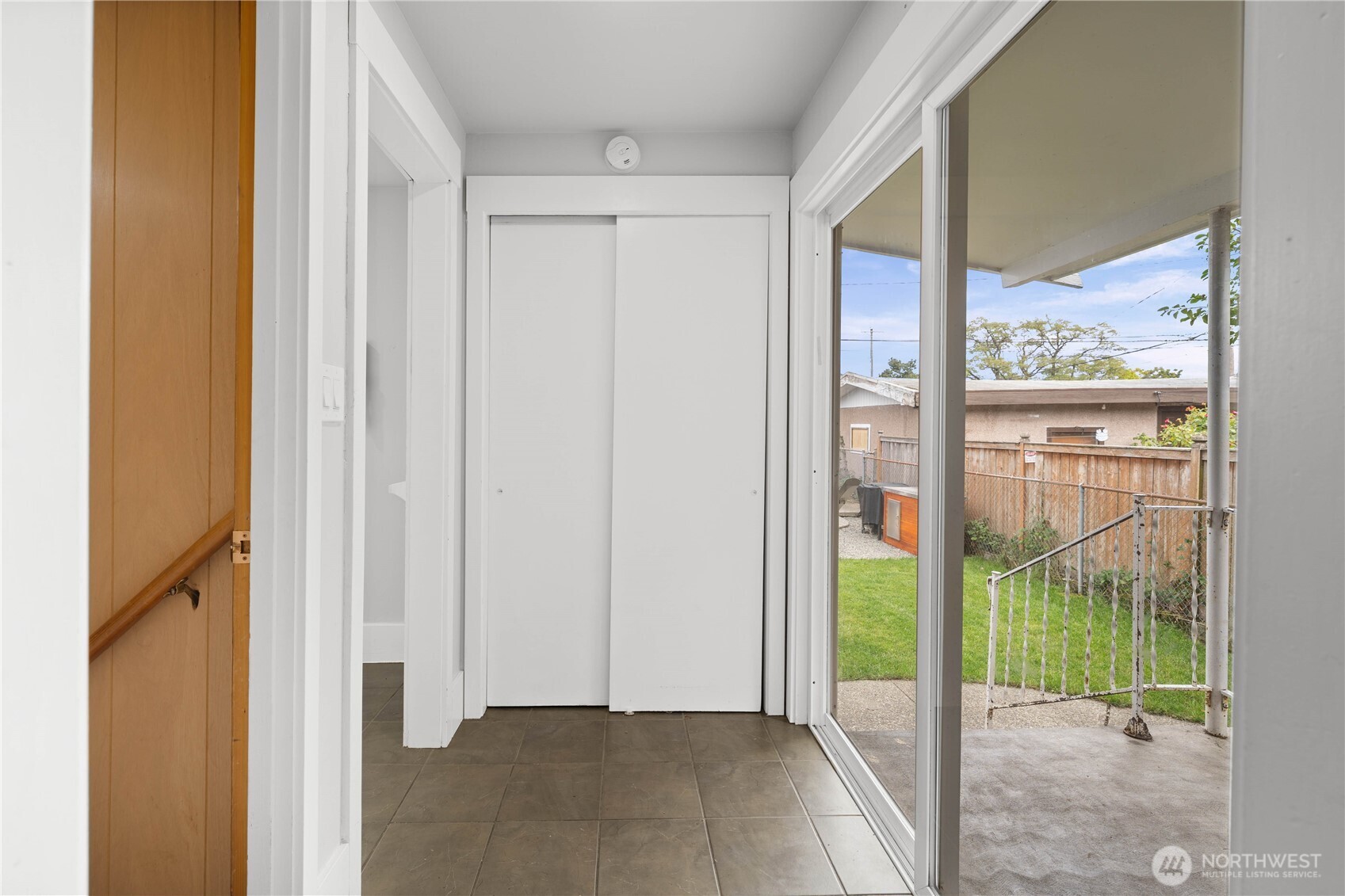 6243 S Warner Street Property Photo 23