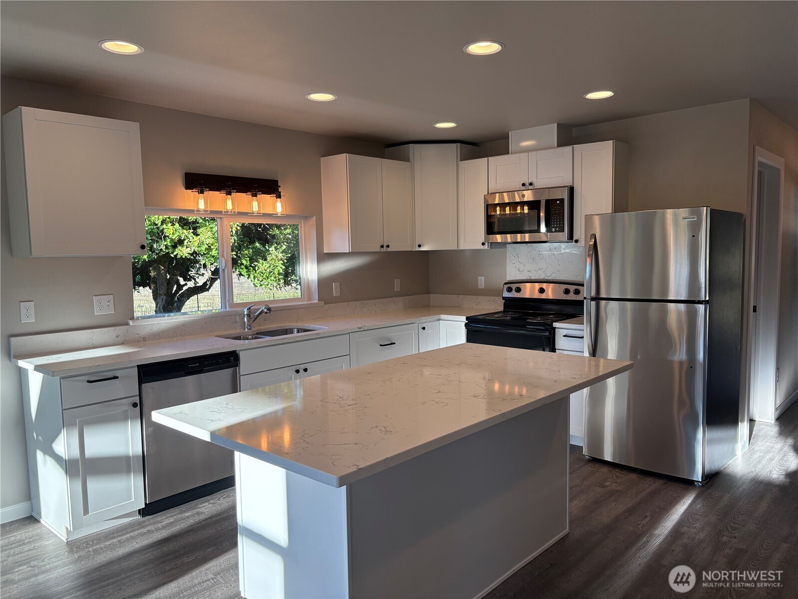 229 Keasling Road Property Photo 6