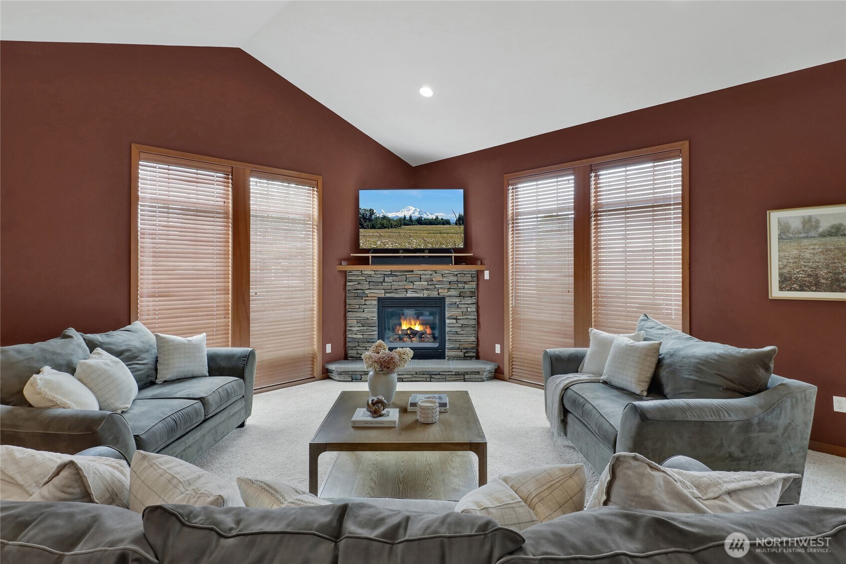 1398 Eastwood Way Property Photo 8